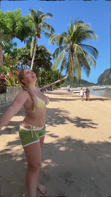 Very hoot look sexy baby girlsTe bailo? 🖤