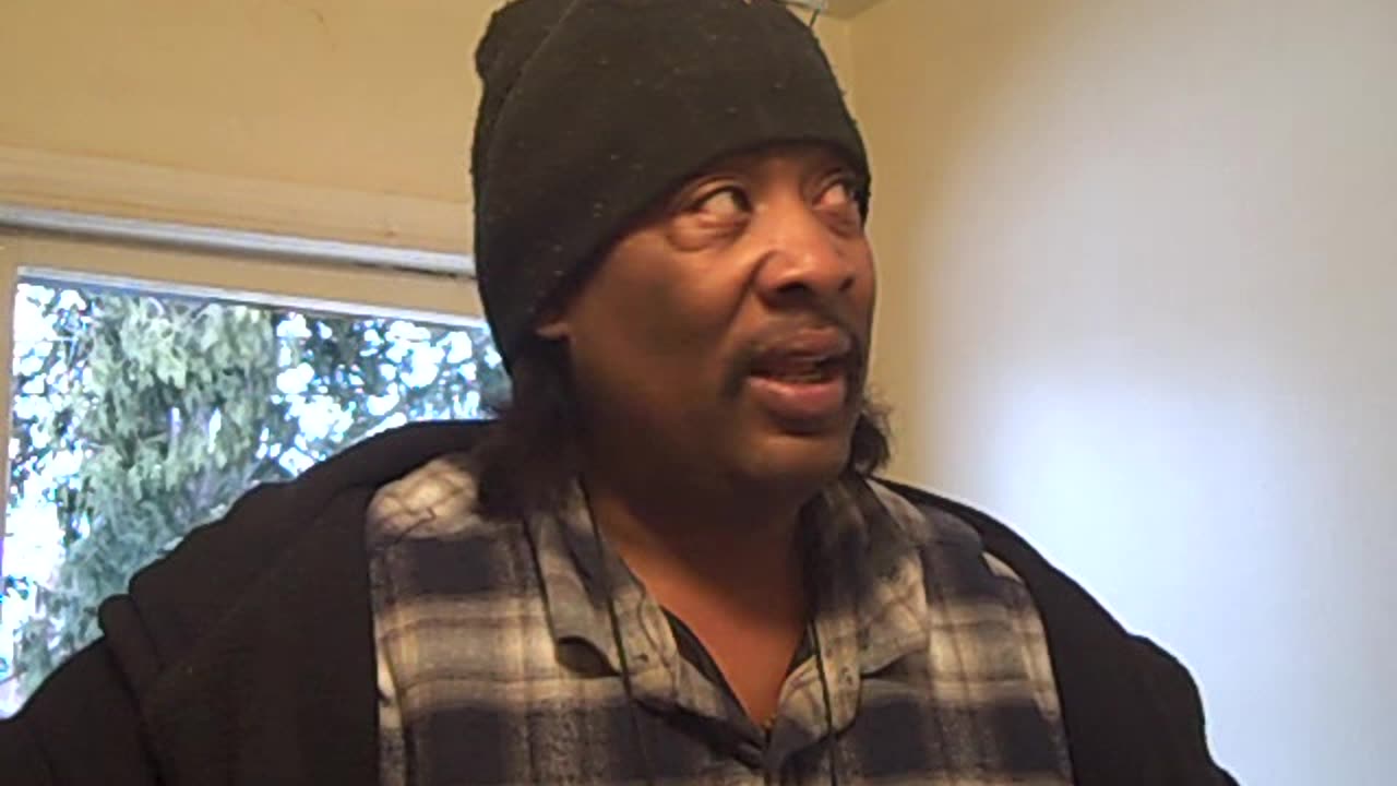 Eviction on Hoover st and shout outs to old and NEW SHEA SHOW