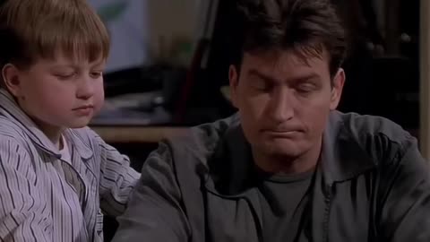 TWO AND A HALF MEN Funny Scene Charlie and Jake playing poker : 😂🤣🤪😜