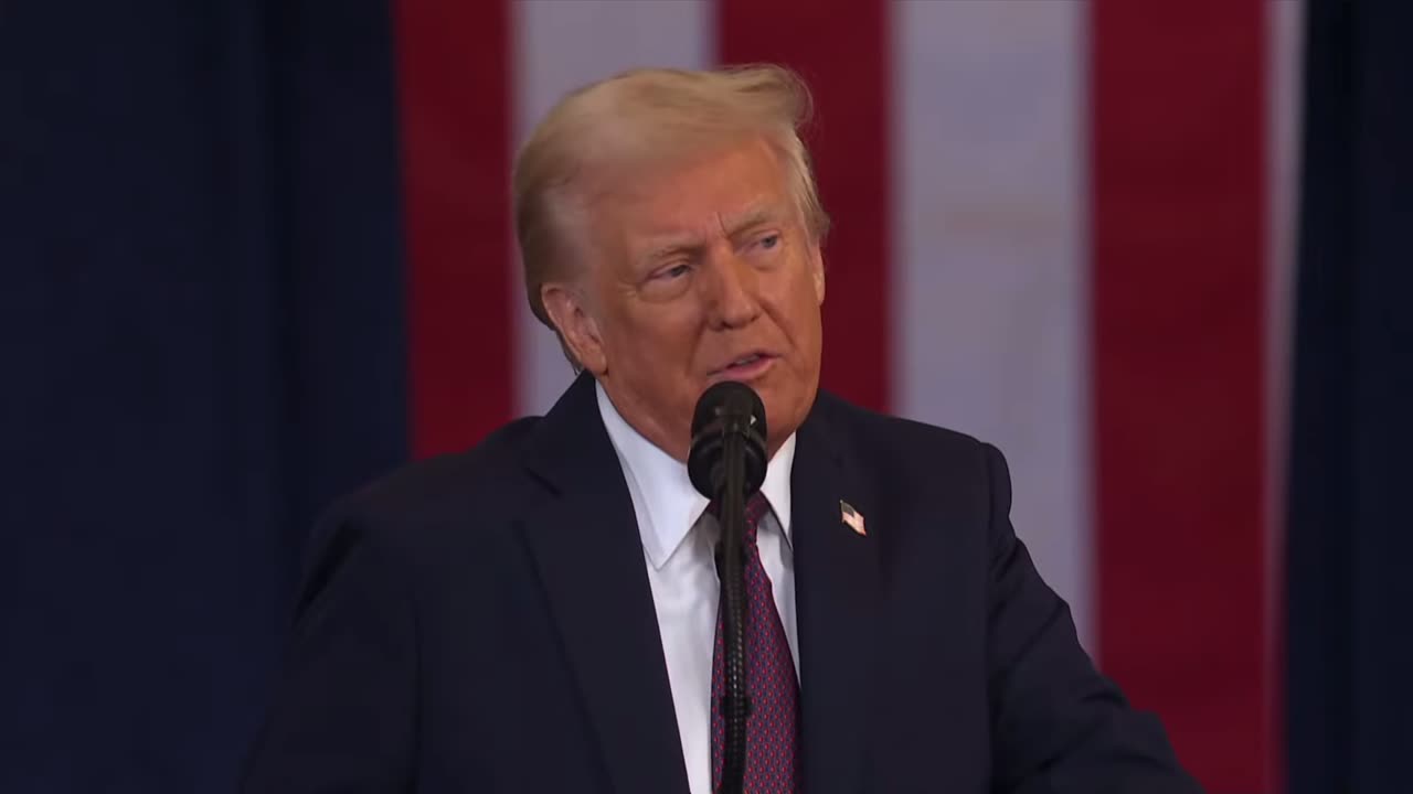Donald Trump China is operating the Panama Canal We didn’t give it to China and we’re taking it back