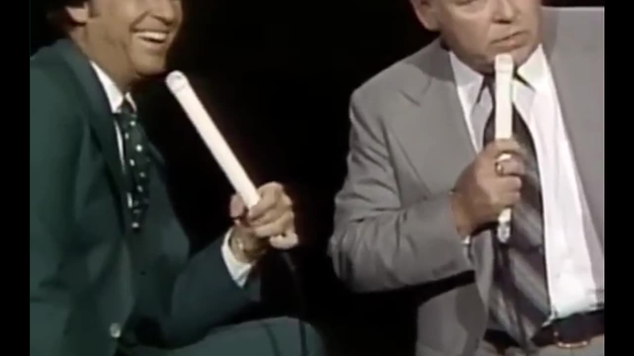Carroll O'Connor interview, American Bandstand 1976 #allinthefamily