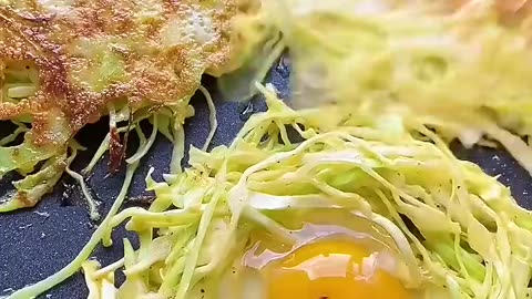 🥚🥬 Super Easy Cabbage Omelette Recipe 🥬🥚