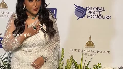 amruta fadnavis spotted at an event in south mumbai