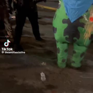 WTF 😂 TheAntifascistfrog: this is the war ravaged city that Trump is talking about. P2