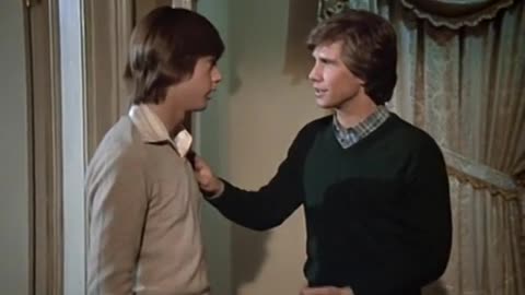 1977 The Hardy Boys in The Mystery of the Disappearing Floor