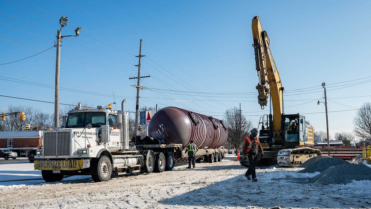 Trucking Powers Gas Stations!