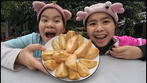 Duong Cookie ASMR Mukbang Delicious Siamese persimmons