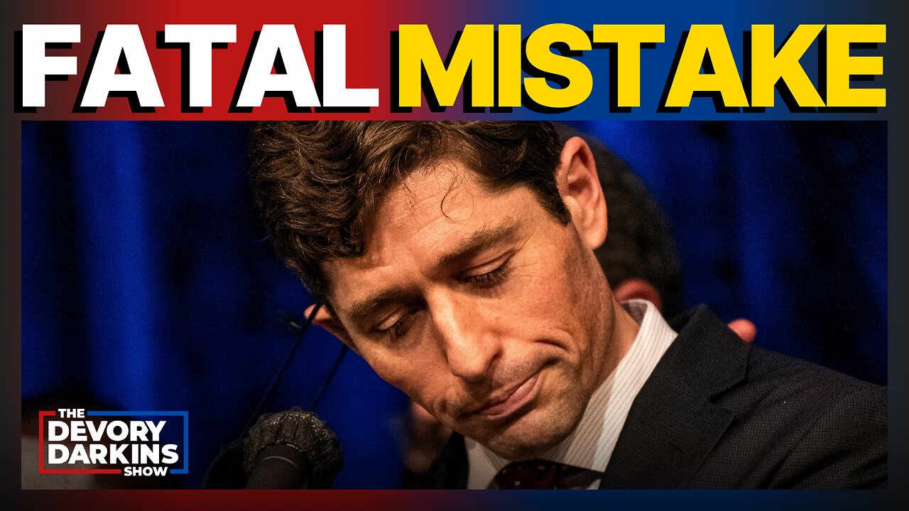 Protestor commits fatal mistake after confrontation with ICE Agent