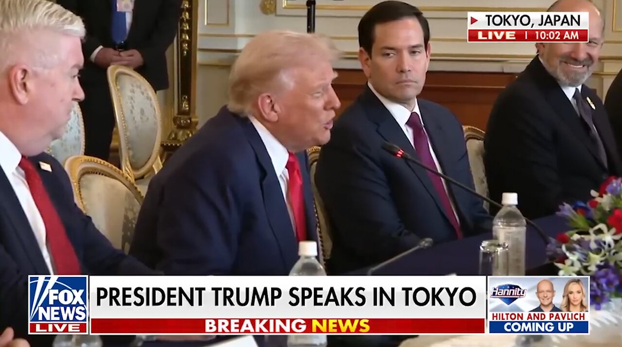 Trump Meets With Japanese Prime Minister