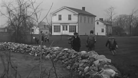 Children at Greenfiel... - Children at Greenfield Village School Easter Egg Hunt at Gre - fc-fc-2383