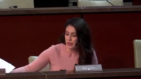 Dân biểu Anna Paulina Luna đã tuyên bố bà sẽ chuyển TẤT CẢ BỐN THỊ TRƯỞNG ĐẢNG DÂN CHỦ...