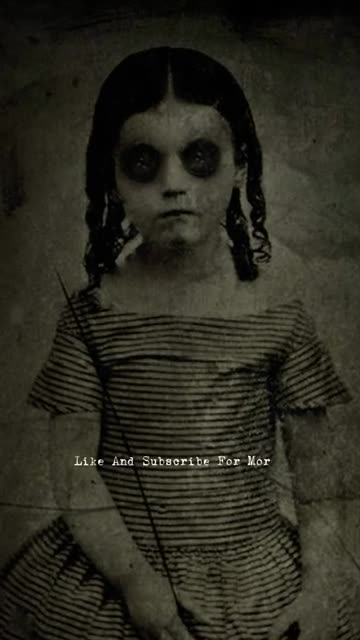OLD CREEPY LITTLE GIRL PHOTO