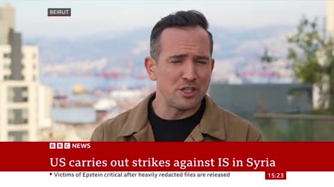 US carries out 'massive' strike against IS in Syria |