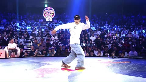 Insane Moves! B-Boy Shigekix vs. B-Boy Issin ।। Red Bull BC One World Final Tokyo 2025