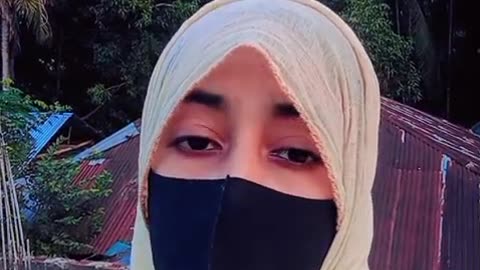কষ্টে ভরা জীবন আমার