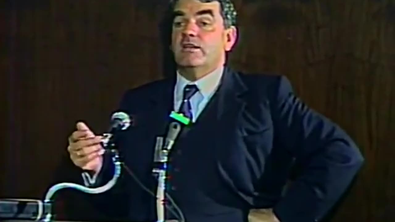 David Irving - Manipulating History (1987)