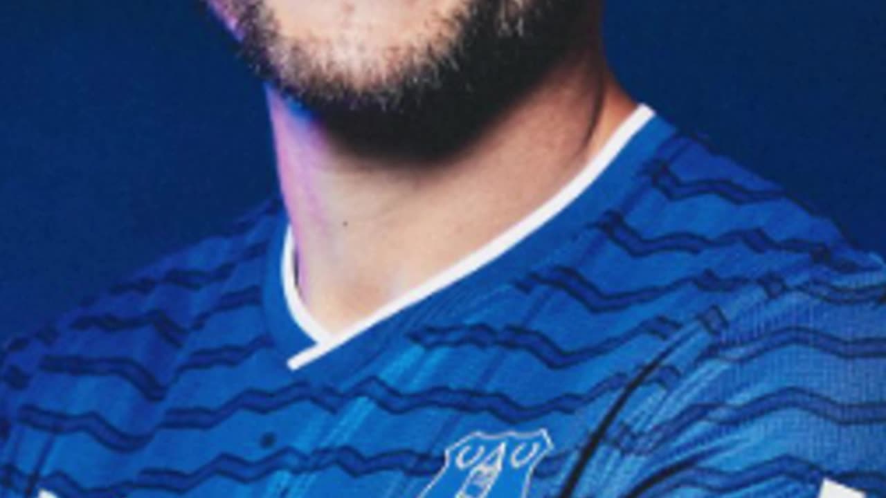 Tarkowski Commits to Everton’s Bright Future Until 2028!