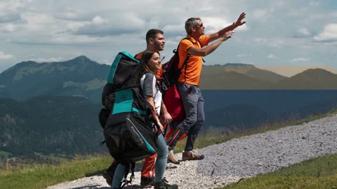 Welche Ausrüstung benötige ich für einen Tandemflug?