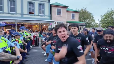 New Zealand Christian men's group protests “Rainbow Parade” with Haka in the street, clash with police