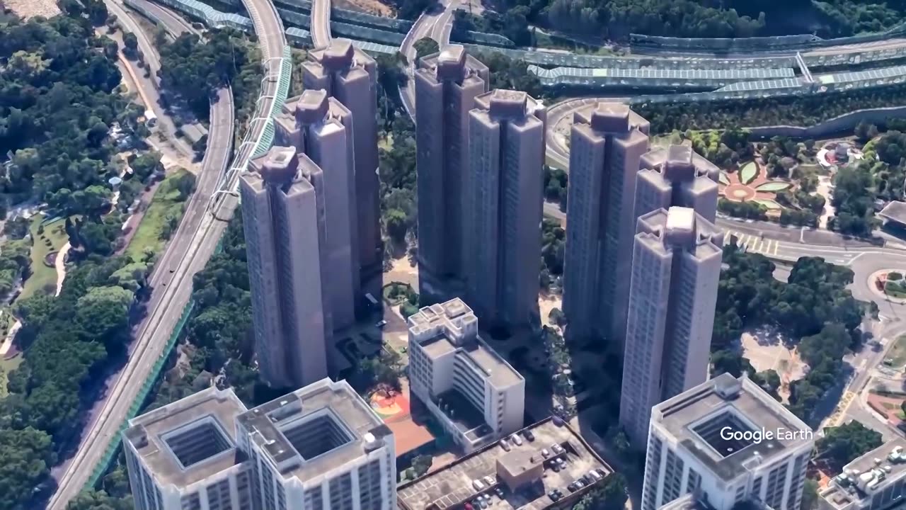 Hong Kong fire death toll continues to rise, hundreds still missing