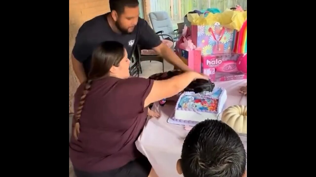 Cuando una broma de cumpleaños acaba gustándote