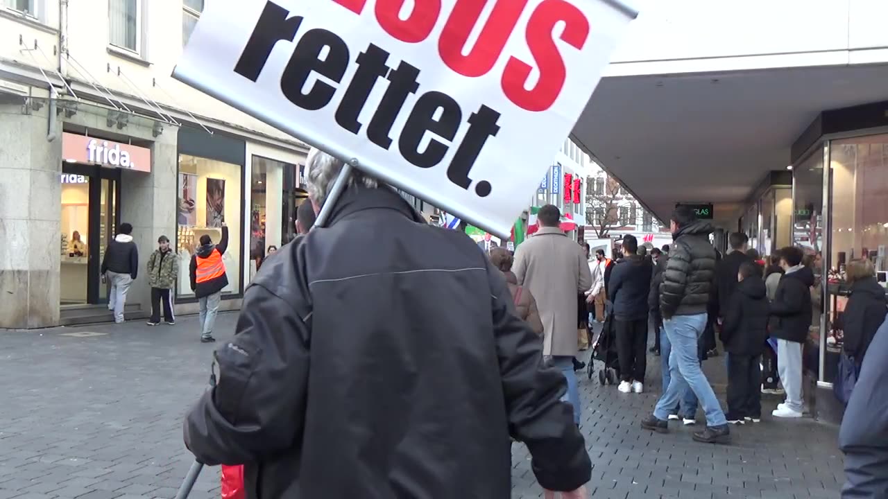Pali-Demo: JESUS rettet !