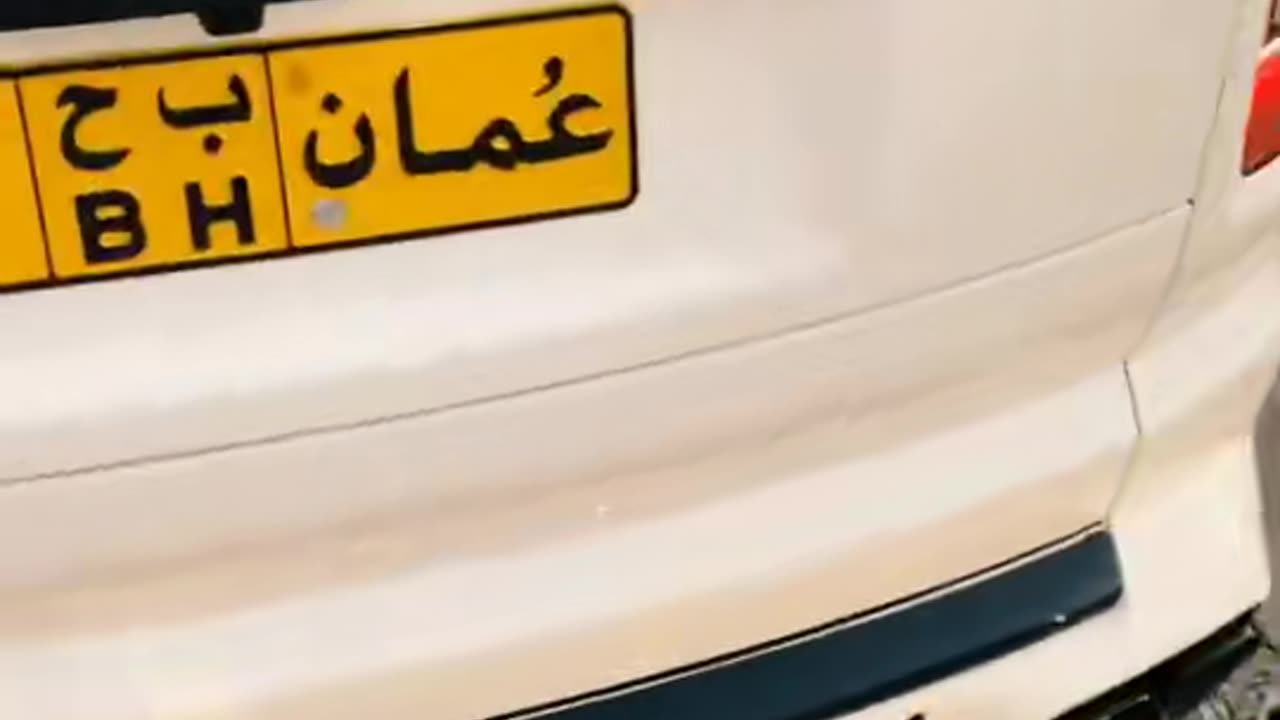 👀 Rate 1-10: How Luxurious is this Car? | LuxurySportsCars