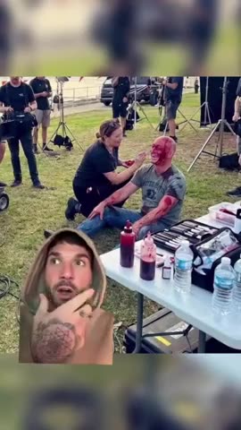 Arsen Ostrovsky Gets His Face Painted. Bondi Shooting Hoax