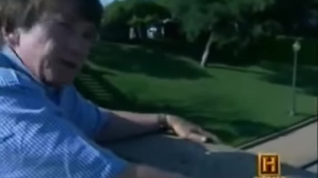 The Warren Commission (1999 History Channel Documentary)