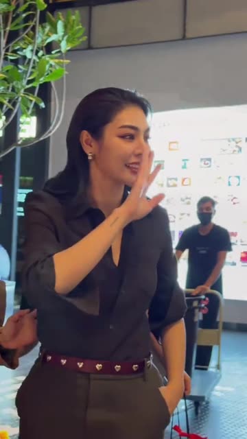 #BlankTheSeries #Faye #Yoko #FayeMalisorn #Entertainment #funny #comedy #viral #Shorts #Trend