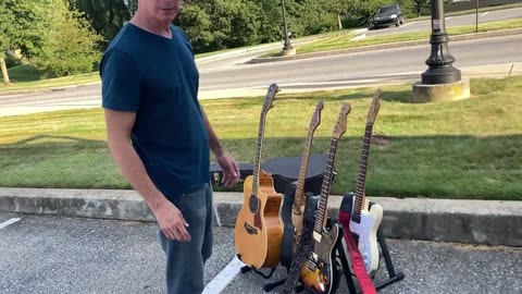 🎸 Farewell, Old Friend: The End of an Era for Our Beloved Guitar Stand 😢