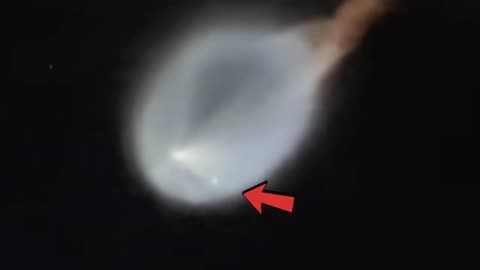 STUNNING VIDEO!! LATEST UFO / UAP SIGHTINGS!! 👽🛸