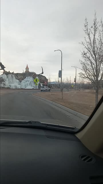 Trying to video the mountains but failed