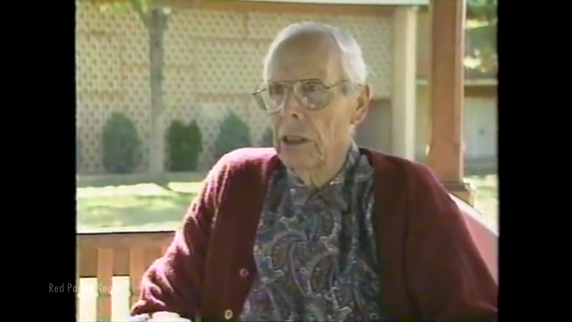 Frank Joyce announced the Roswell crash on the radio in 1947