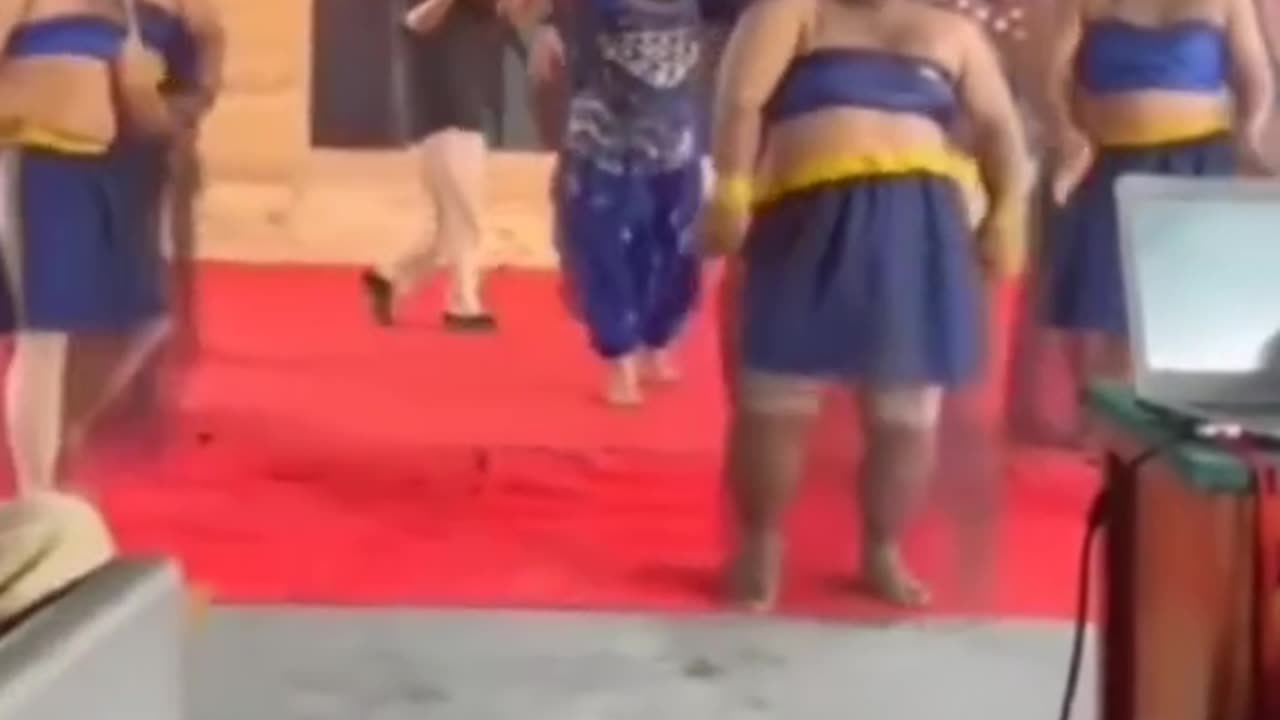 Can a video be interesting? It can)