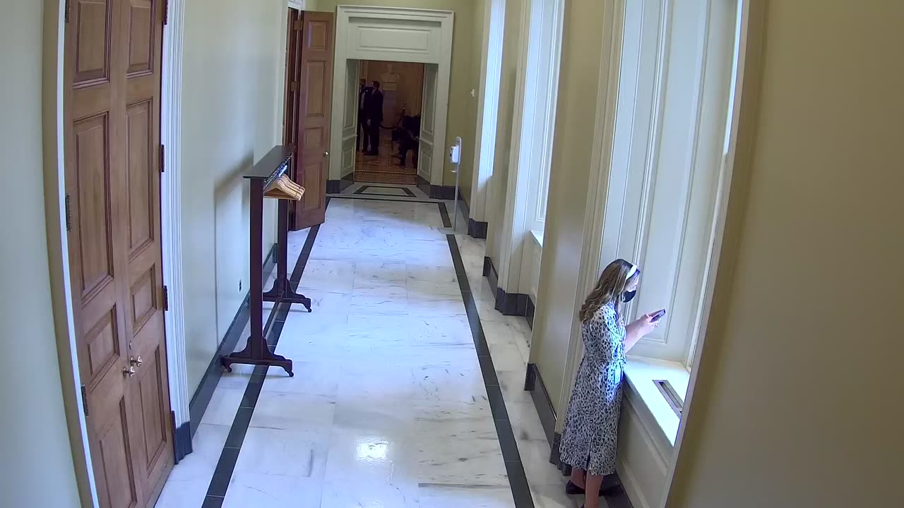 0214USCS02S207_2021-01-06_13h40min02s727ms.mp4