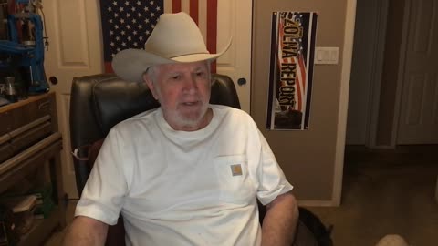 New Jersey Police Kill Man With Machete, Find 3 Bodies Inside Home!