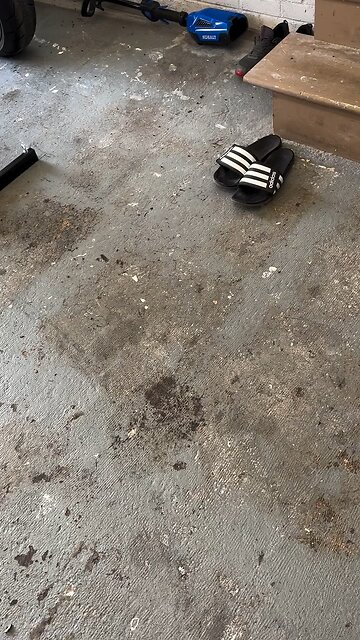 230922 Got Dirty Boy running