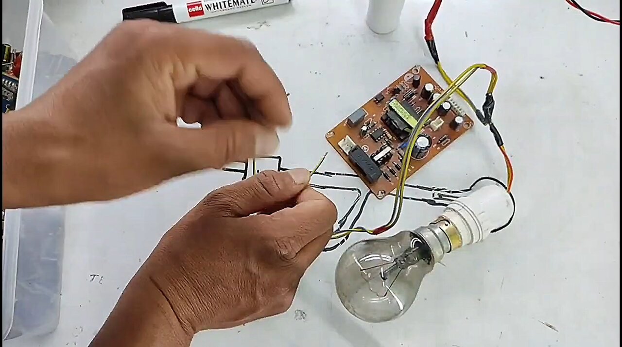 How to Control a Bulb with Switch and Earthing Connection