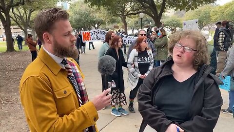 🚨 #BREAKING: Mutant Liberals FREAK OUT When Trump Supporter Shows Up at Their Protest