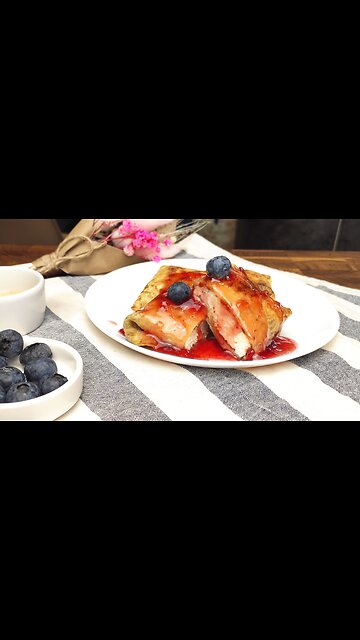 Delicate Cheese Stuffed Crepes 🥞🍯 #shorts #asmr