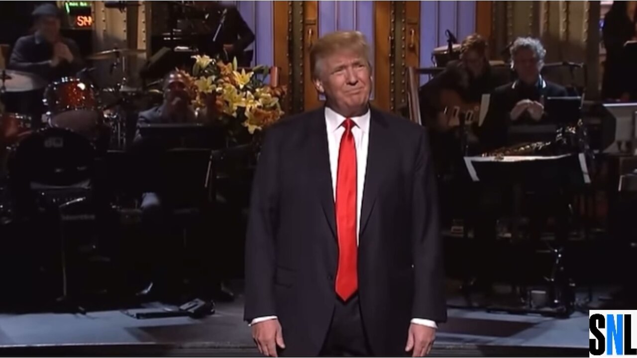 Donald Trump Hosts SNL-Monologue (2015)