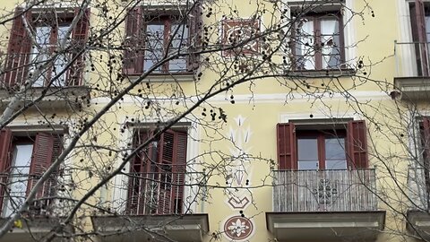Sant Jordi en la fachada
