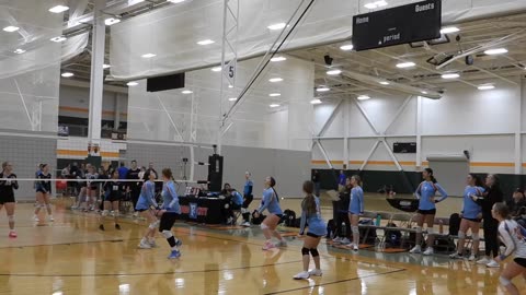 Roadrunner Volleyball 14 / Classic City Set 3