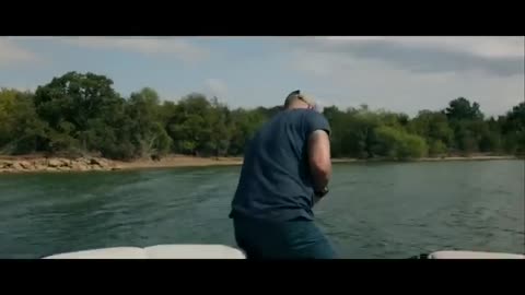 Tiburón Toro - Película Completa - Thom Hallum, Billy Blair, Lindsey Marie Wilson