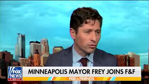 Fox News host REALITY-CHECKS leftist Minneapolis mayor with fact about ICE
