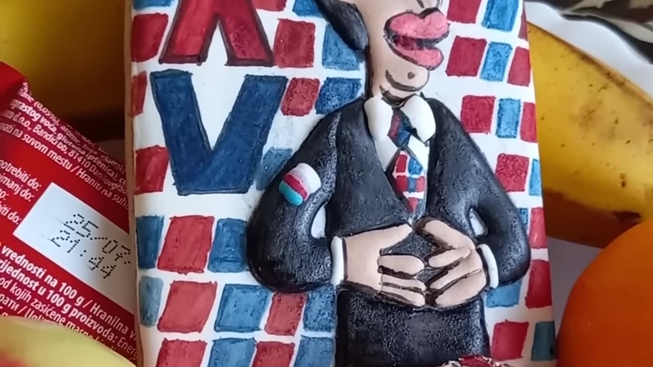 Čarobni medenjak - Aleksandar Vučić (imitacija)