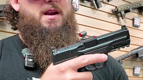 BLIND REVIEW: Smith & Wesson M&P 9