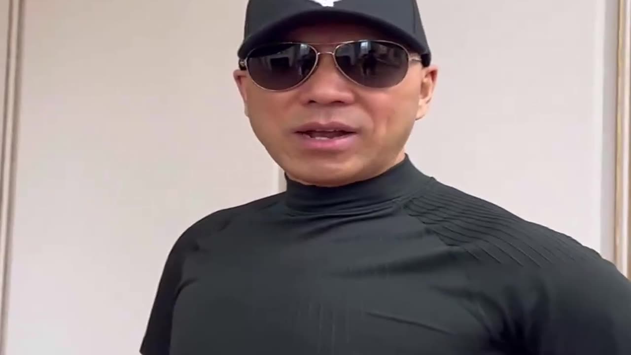 20221129文贵先生GETTR¹： #火焰革命：现在中国像干柴烈火需要点燃。天时地利人和、万事俱备，国际上只能煽呼帮助。外国人希望中国恢复平静，继续当加工厂奴隶！