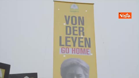NOTIZIE DAL MONDO Protesta Coldiretti a Strasburgo contro l'accordo commerciale UE-Mercosur,centinaia di agricoltori sfilano in strada prima del voto del Parlamento Europeo